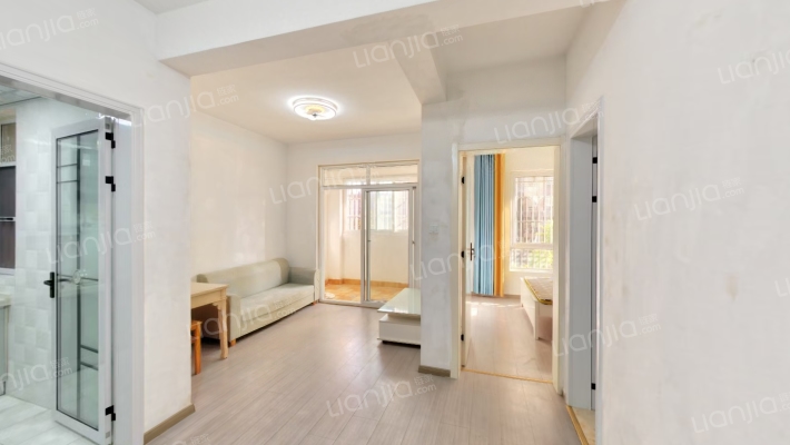 明皇家园二手房实景图