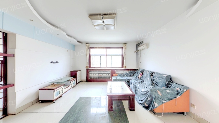 眼明泉小区二手房实景图