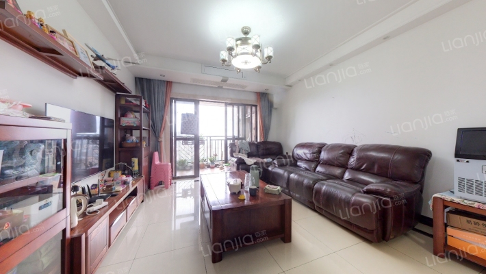 保利翡翠山二手房实景图