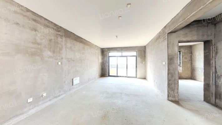 岭海逸景湾二手房实景图