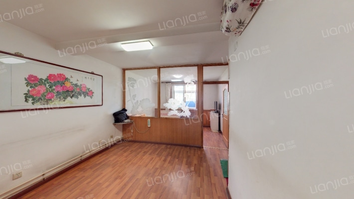 兵营宿舍二手房实景图