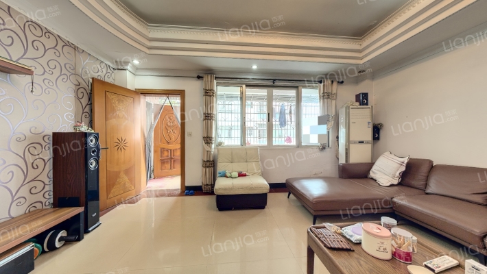 新花苑小区二手房实景图