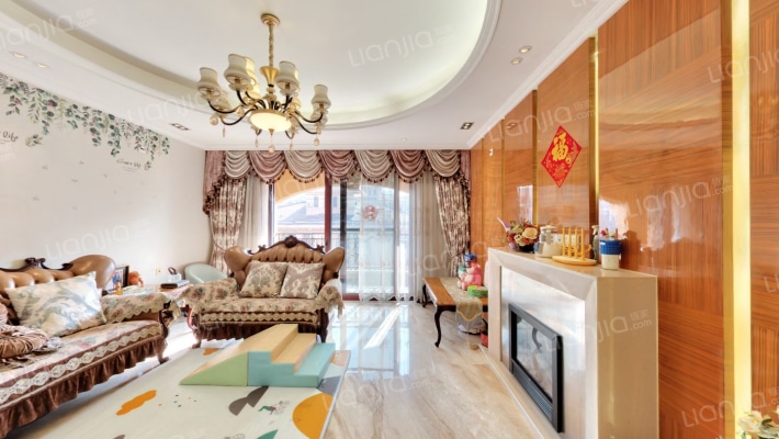 荣禾曲池东岸二手房实景图