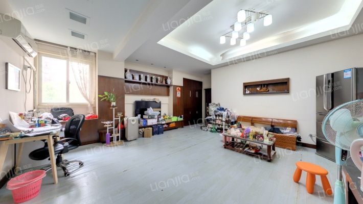 六合大厦二手房实景图