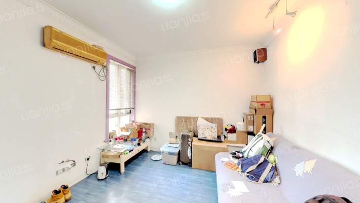 梅陇十村二手房实景图