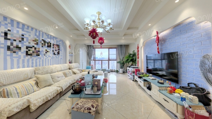 梦想典城二手房实景图