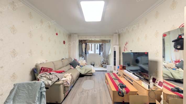 沿河花园二手房实景图