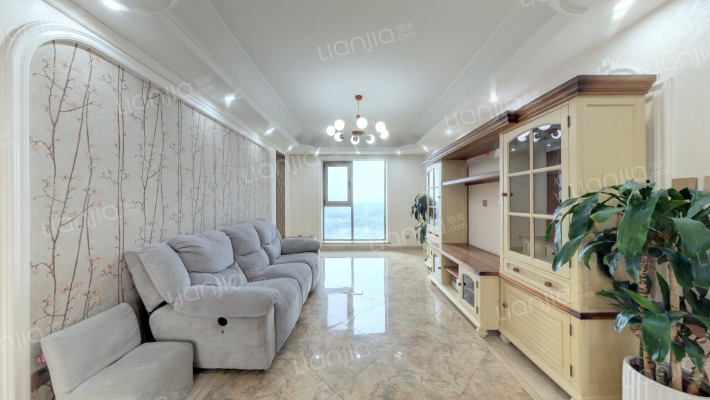 东湖湾二期二手房实景图