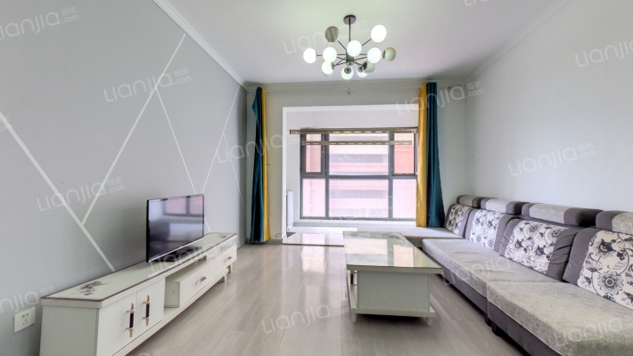 鸿锦城天逸二手房实景图