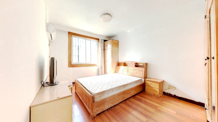 菜子场7号二手房实景图