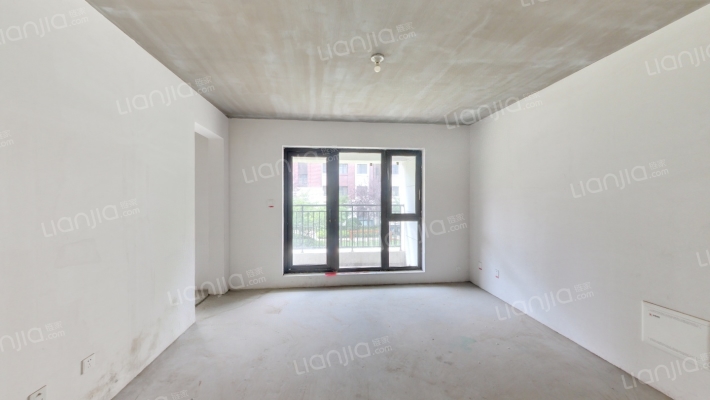 金地城E10二手房实景图