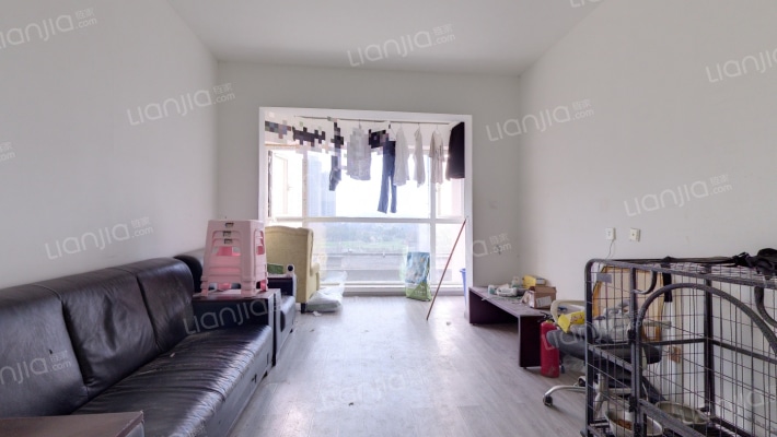 源上湾万融城C区二手房实景图