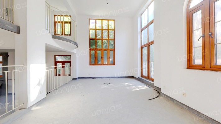 明丰环湖花园二手房实景图