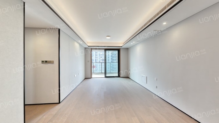 珑润华庭二手房实景图