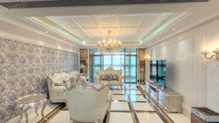 藏龙御景二手房实景图