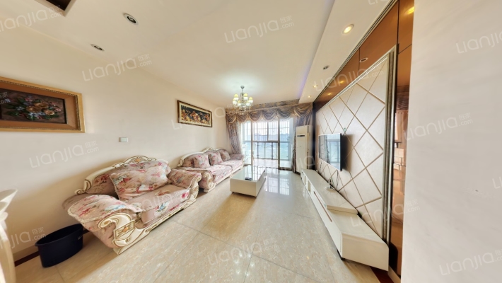 嘉仁七里香溪二手房实景图