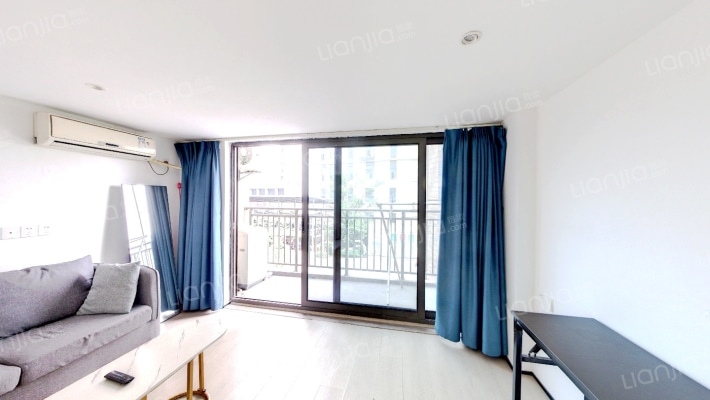 恒威海上跃公馆二手房实景图