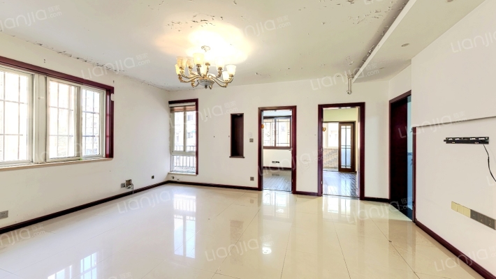 清江公寓二手房实景图