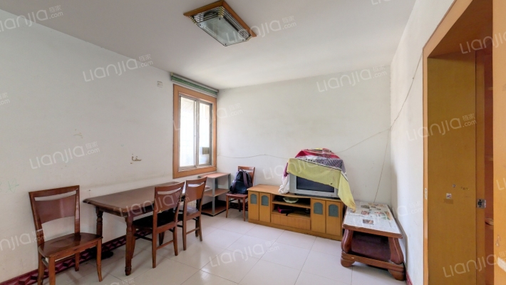 江菱商贸城二手房实景图