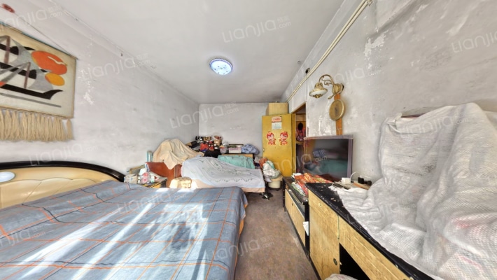 富强里二手房实景图
