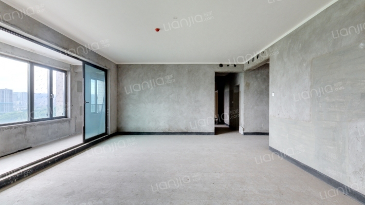 鲁能泰山7号一街区二手房实景图