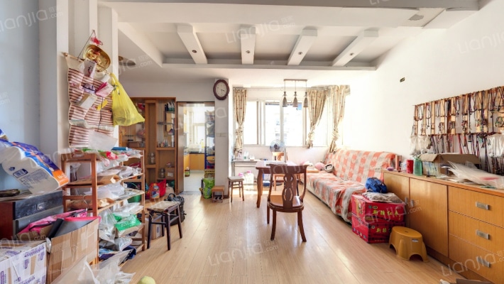 丽景雅苑南区二手房实景图