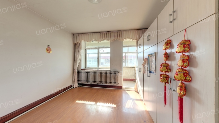 小鸭家属区二手房实景图