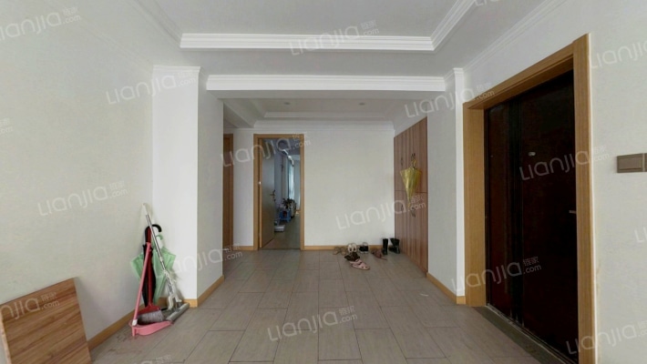 德润华庭二手房实景图