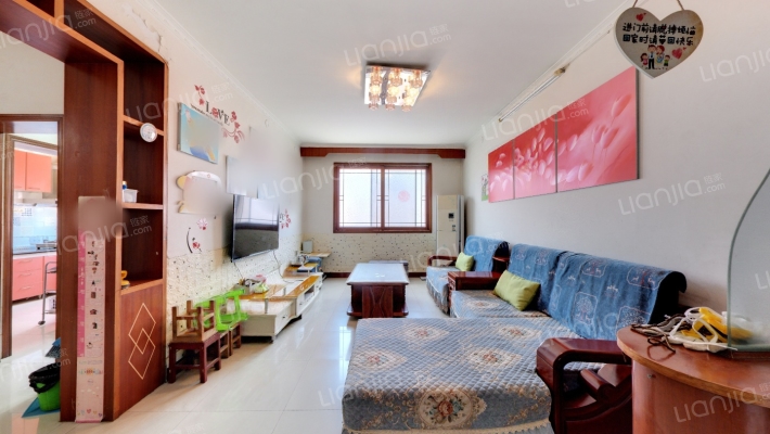 鸿泰花园二手房实景图