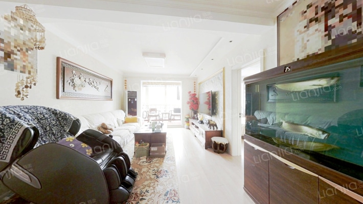 顺美华庭二手房实景图