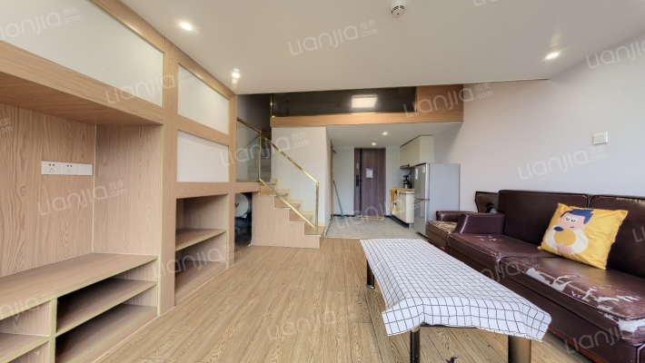 义桥金属材料市场二手房实景图