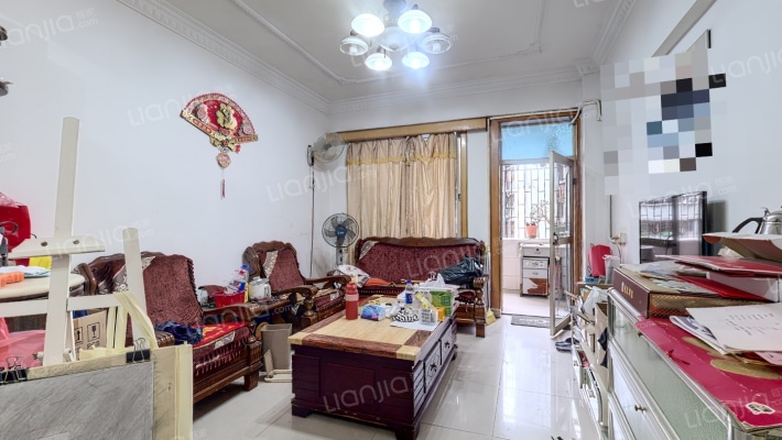 麦科特新苑二手房实景图