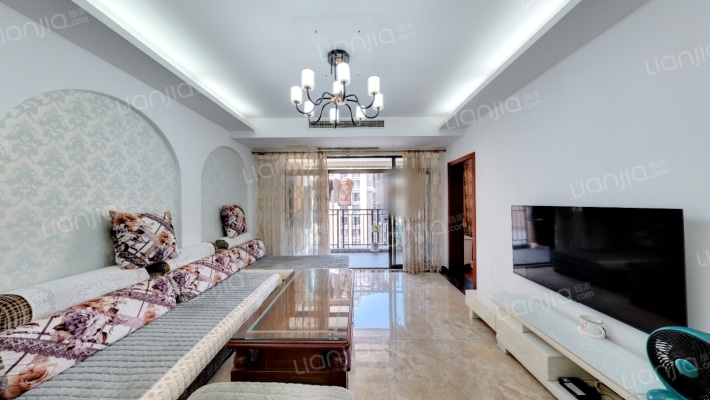 天江鼎城雅园二手房实景图