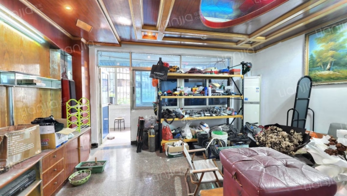 南四街8号小区二手房实景图
