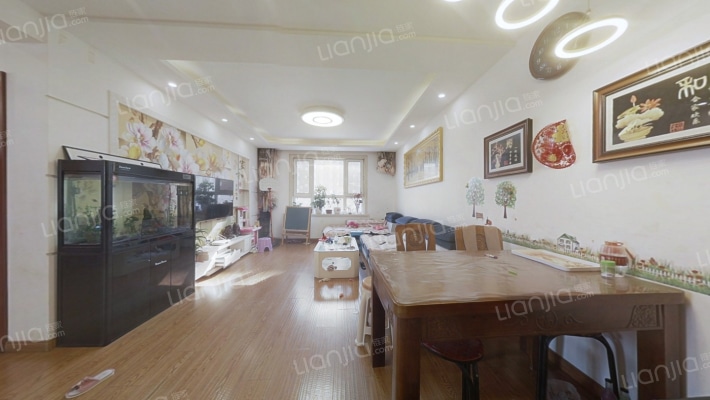 万龙台北明珠西区二手房实景图