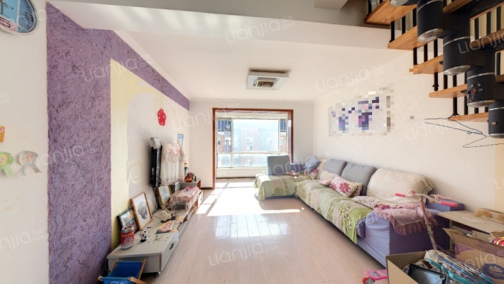 华泰世纪新城二期A区二手房实景图