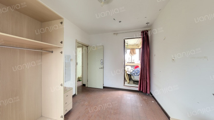 保利佳苑二手房实景图