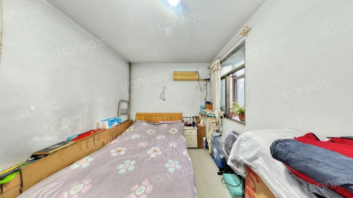 雅荷度假山庄二手房实景图