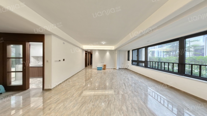 保利和光尘樾三期二手房实景图