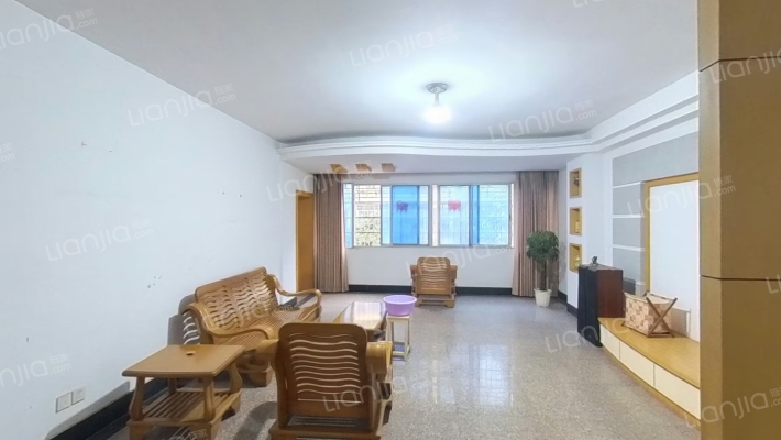 兰荫路56号二手房实景图