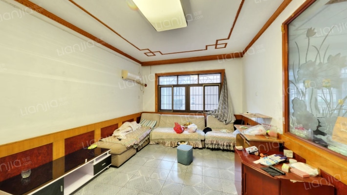 泉塘农行宿舍二手房实景图