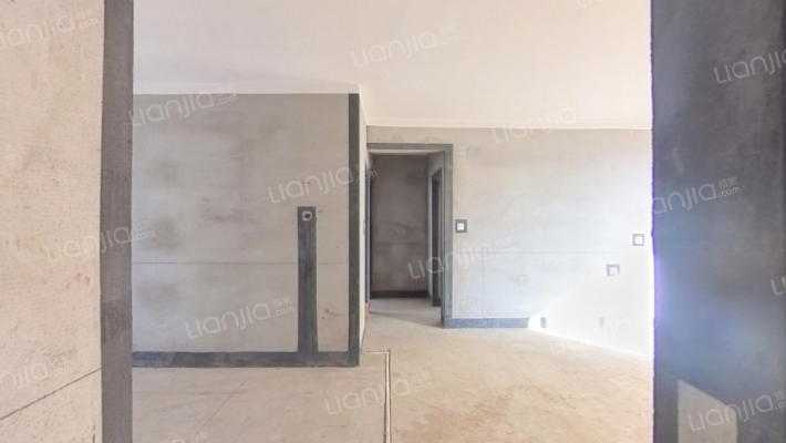 建业迎宾上院北苑二手房实景图