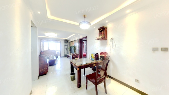 龙苑二手房实景图