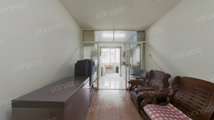 华侨休闲广场二手房实景图