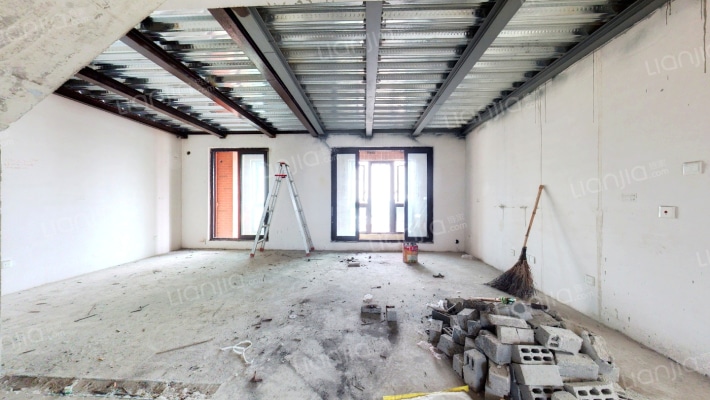 春华里二手房实景图