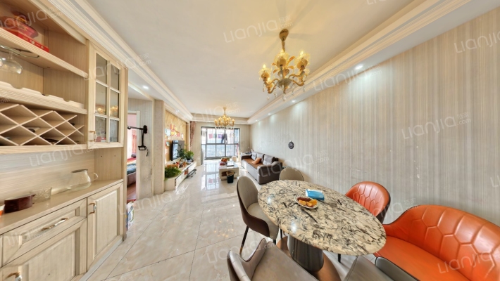 聚镇二手房实景图