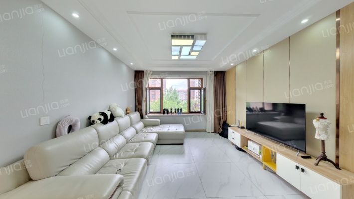 君悦豪庭C区二手房实景图