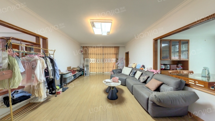 凤福花园二手房实景图