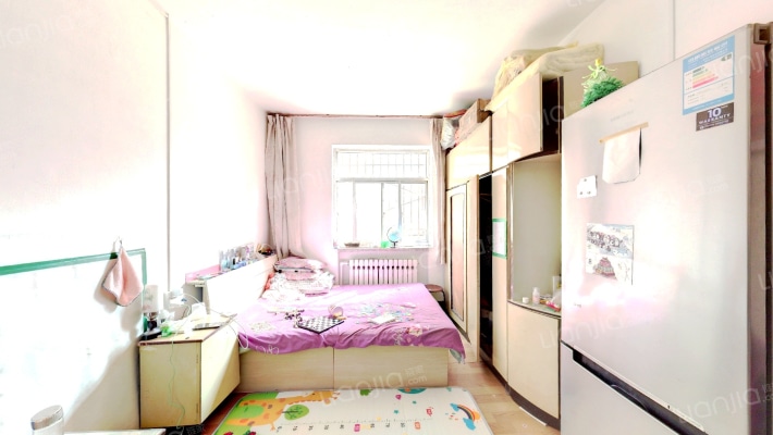 东华门16号典式楼二手房实景图