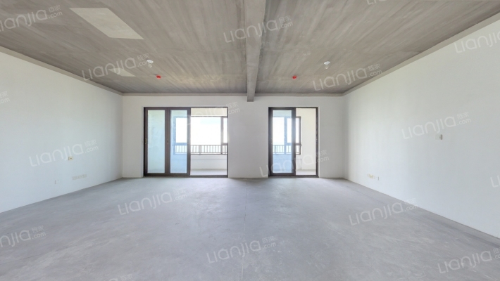 北上海至尊二手房实景图